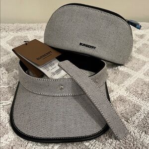 Authentic Burberry Monochrome Visor Set